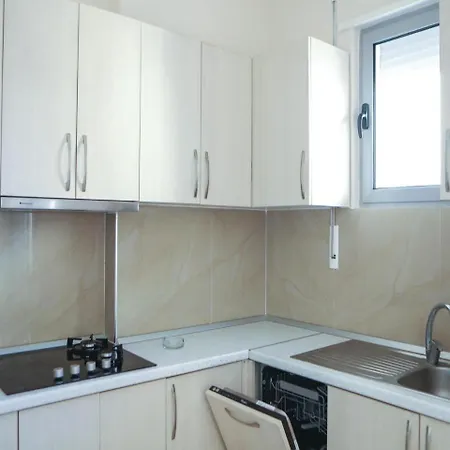 One-bedroom In *